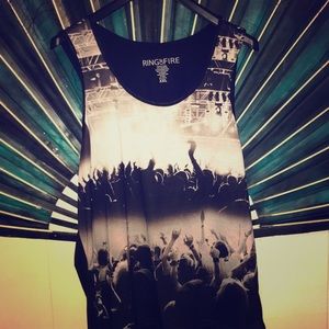 XXL Ring of Fire Tank